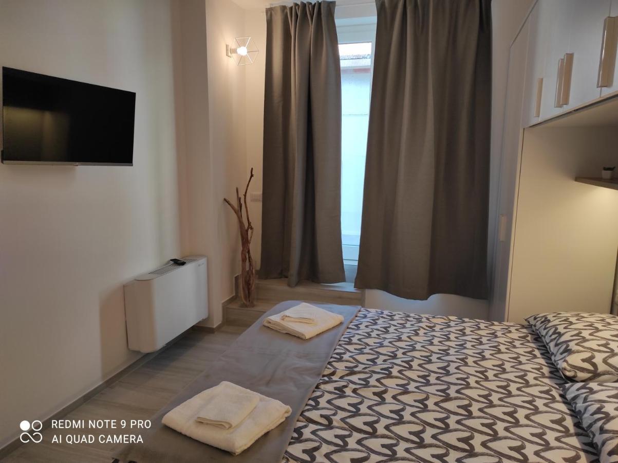 Blu Apartment Чивітанова-Марке Екстер'єр фото